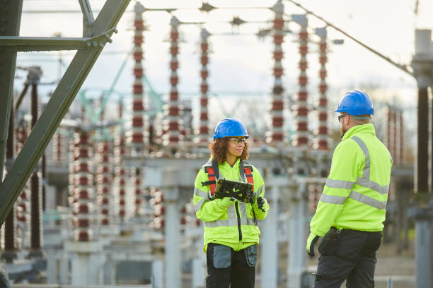 Best Affordable Emergency Electrician  in Overland, MO
