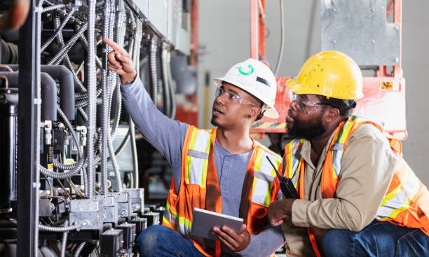 Best Commercial Electrician Services  in Overland, MO